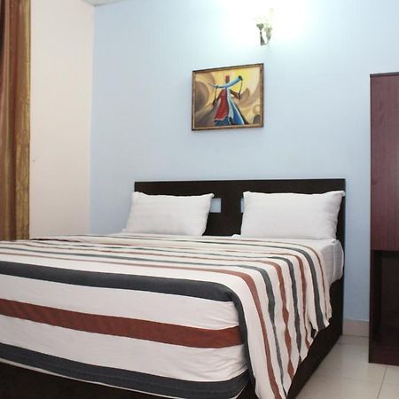 Bluespring Hotel Maryland Luaran gambar